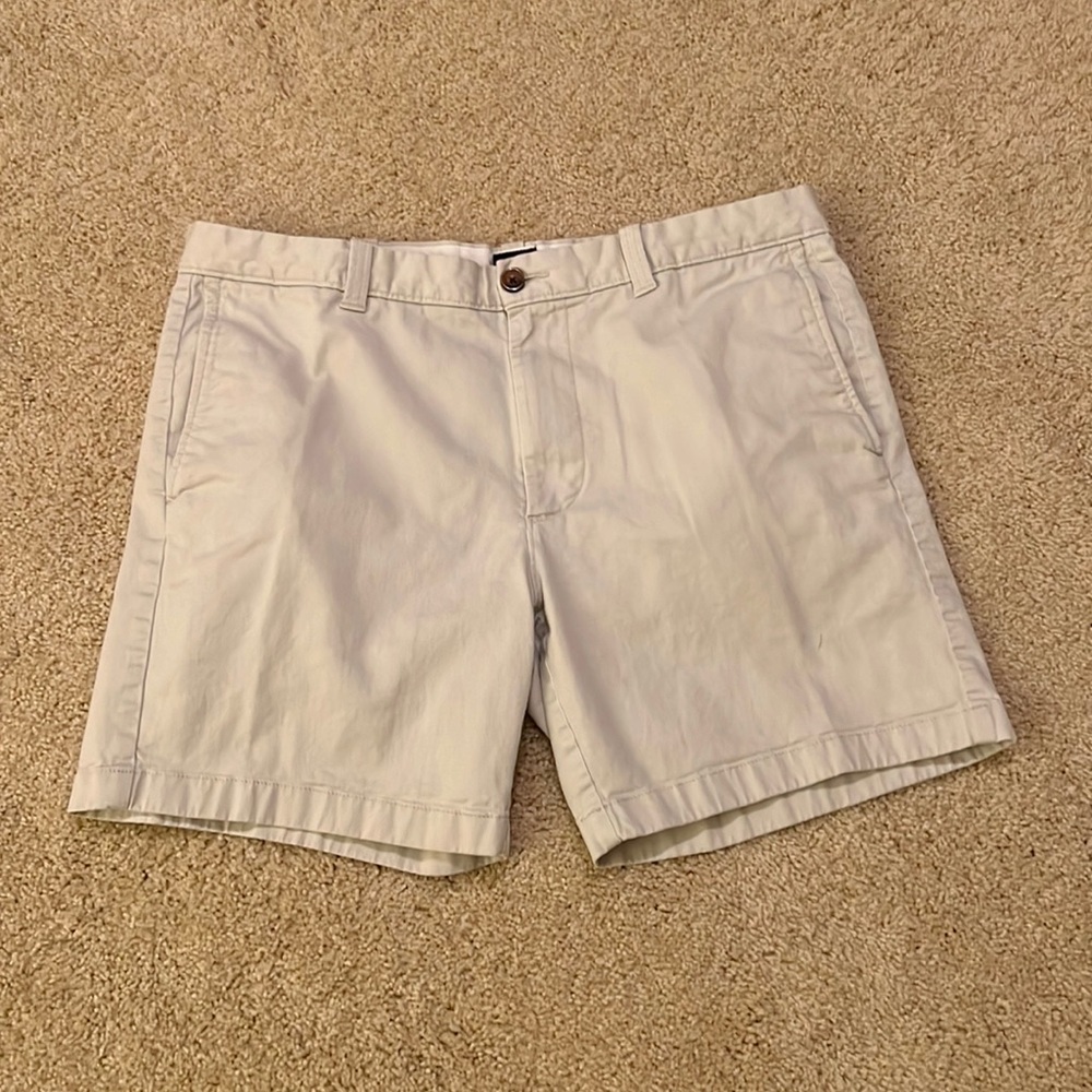 Men’s J Crew 7 inch Inseam Shorts - Tan Size 35